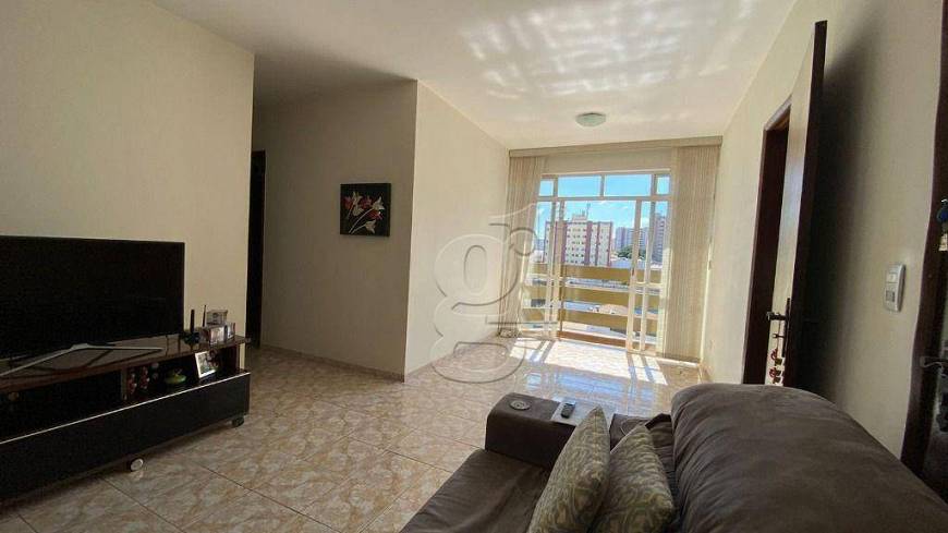 Foto 4 de Apartamento com 3 Quartos à venda, 75m² em Centro, Londrina
