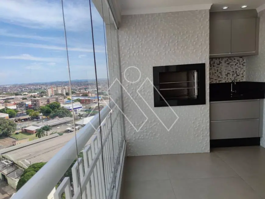 Foto 2 de Apartamento com 3 Quartos para alugar, 80m² em Centro, Londrina