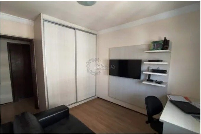 Foto 5 de Apartamento com 3 Quartos à venda, 83m² em Centro, Londrina