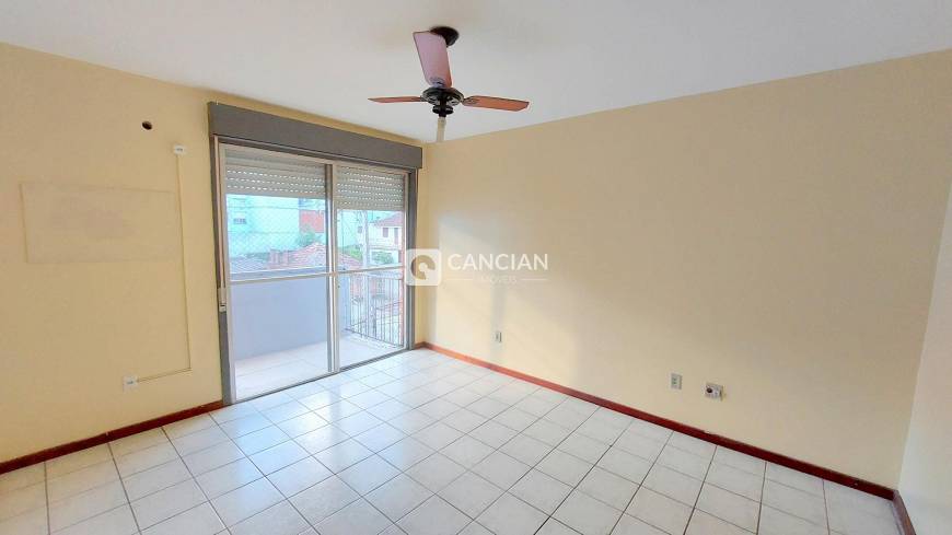 Foto 1 de Apartamento com 3 Quartos para venda ou aluguel, 115m² em Centro, Santa Maria