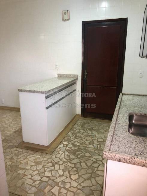 Foto 4 de Apartamento com 3 Quartos para alugar, 112m² em Centro, São José do Rio Preto