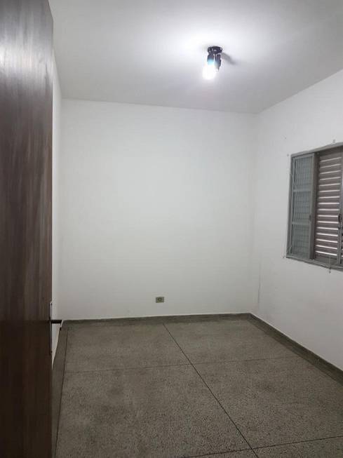 Foto 2 de Apartamento com 3 Quartos para alugar, 84m² em Centro, Taubaté