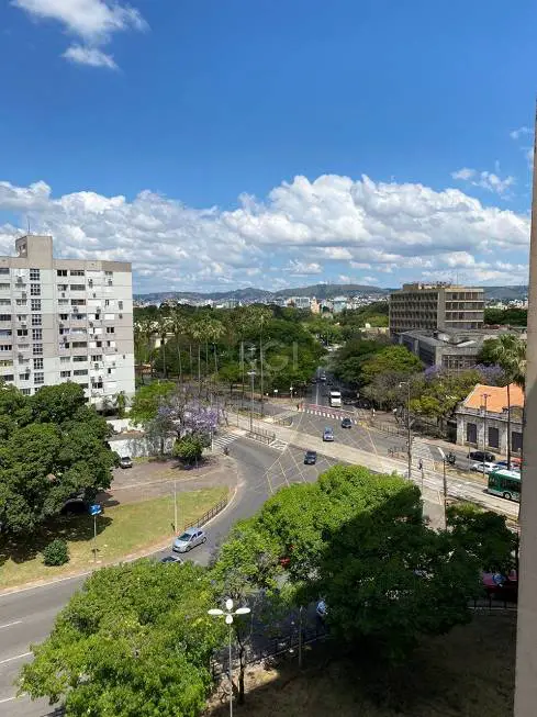 Foto 1 de Apartamento com 3 Quartos à venda, 86m² em Centro Histórico, Porto Alegre