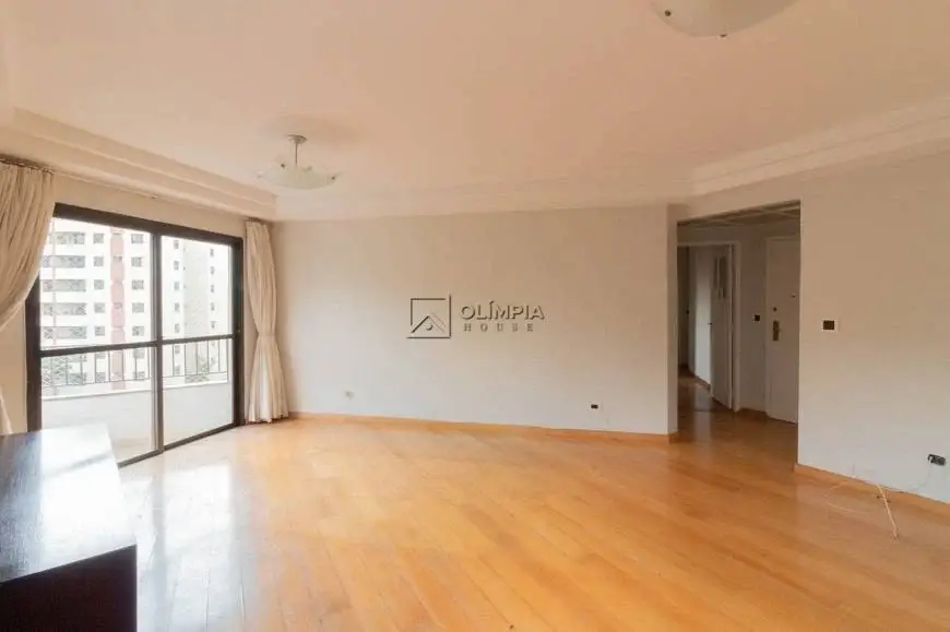 Foto 2 de Apartamento com 3 Quartos à venda, 130m² em Chácara Klabin, São Paulo
