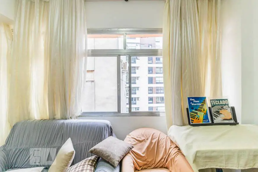 Foto 5 de Apartamento com 3 Quartos para alugar, 109m² em Consolação, São Paulo