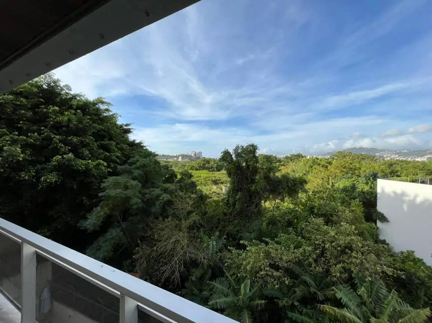 Foto 1 de Apartamento com 3 Quartos à venda, 110m² em Coqueiros, Florianópolis