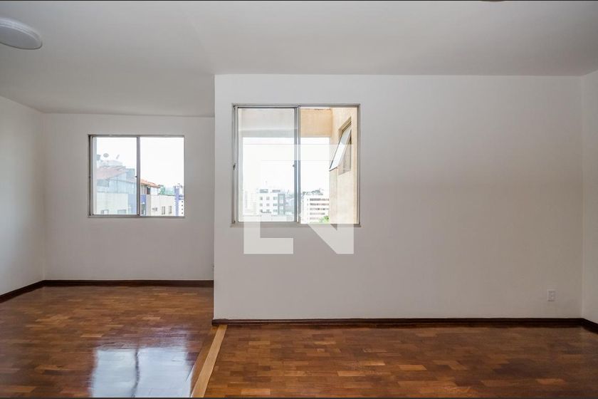 Foto 5 de Apartamento com 3 Quartos para alugar, 97m² em Coração Eucarístico, Belo Horizonte