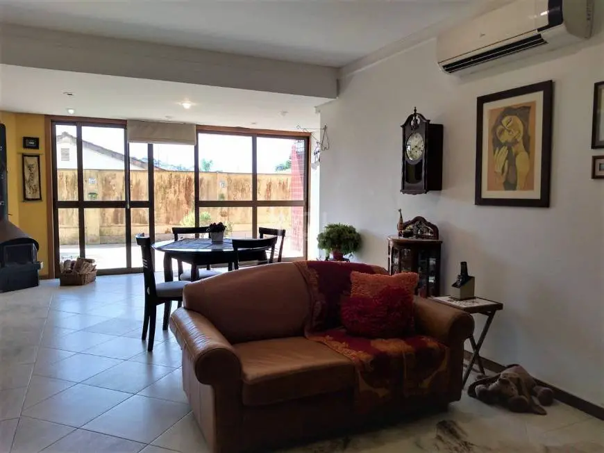 Foto 2 de Apartamento com 3 Quartos à venda, 165m² em Cristal, Porto Alegre