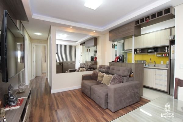 Foto 3 de Apartamento com 3 Quartos à venda, 63m² em Cristal, Porto Alegre