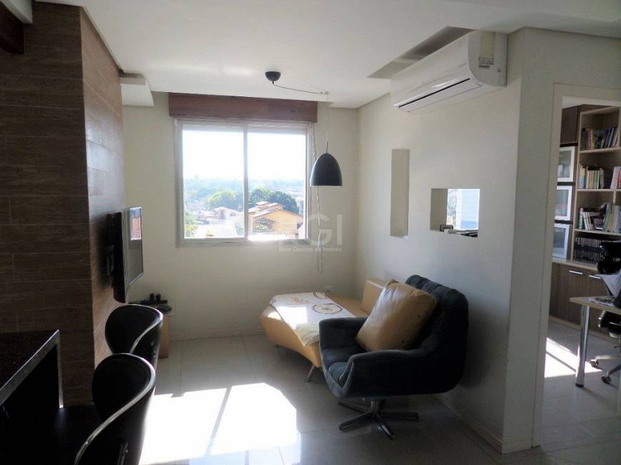 Foto 2 de Apartamento com 3 Quartos à venda, 69m² em Cristal, Porto Alegre