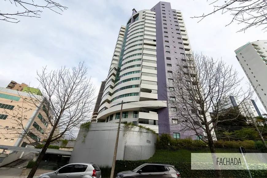 Foto 1 de Apartamento com 3 Quartos à venda, 226m² em Ecoville, Curitiba