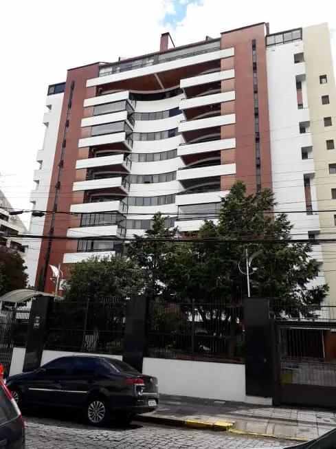 Foto 1 de Apartamento com 3 Quartos para alugar, 195m² em Exposição, Caxias do Sul