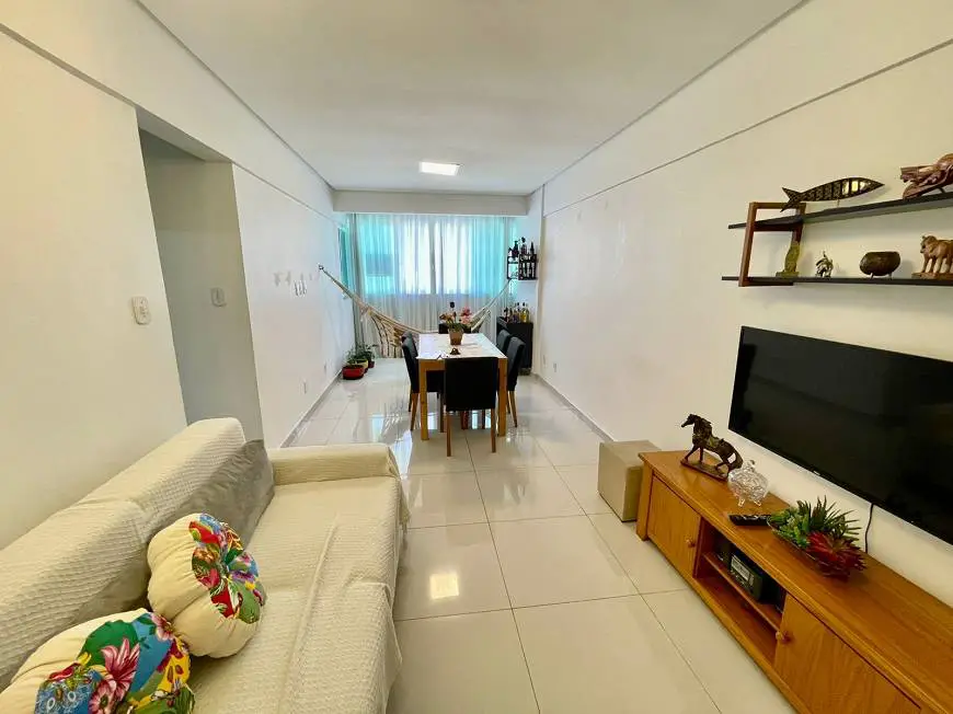 Foto 2 de Apartamento com 3 Quartos à venda, 100m² em Farolândia, Aracaju