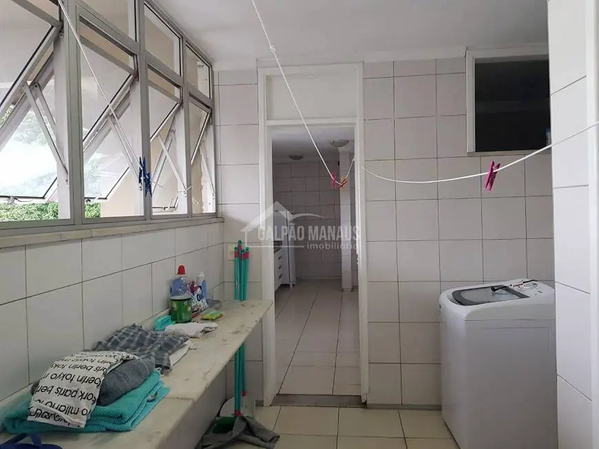 Foto 4 de Apartamento com 3 Quartos para alugar, 162m² em Flores, Manaus