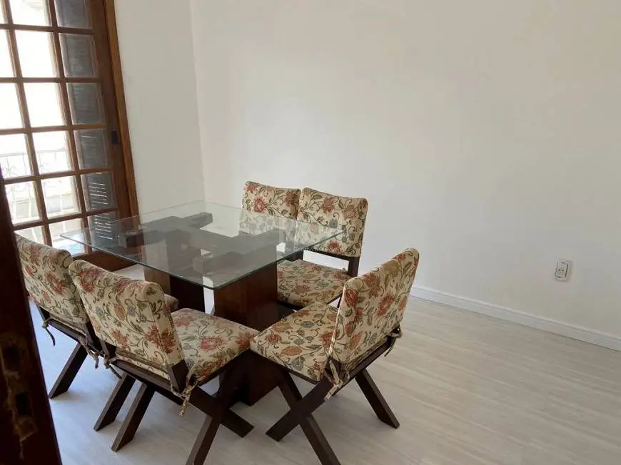 Foto 5 de Apartamento com 3 Quartos à venda, 63m² em Floresta, Porto Alegre