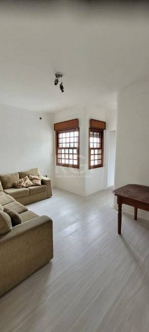Foto 1 de Apartamento com 3 Quartos à venda, 67m² em Floresta, Porto Alegre