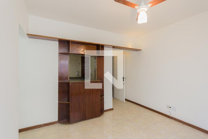 Foto 3 de Apartamento com 3 Quartos para alugar, 57m² em Freguesia, Rio de Janeiro