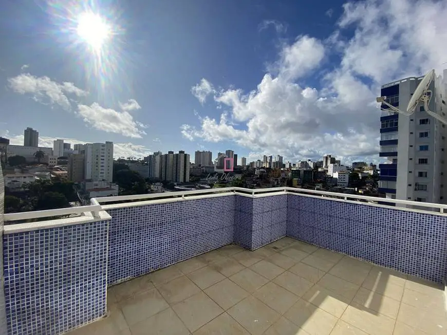 Foto 2 de Apartamento com 3 Quartos para alugar, 110m² em Garcia, Salvador