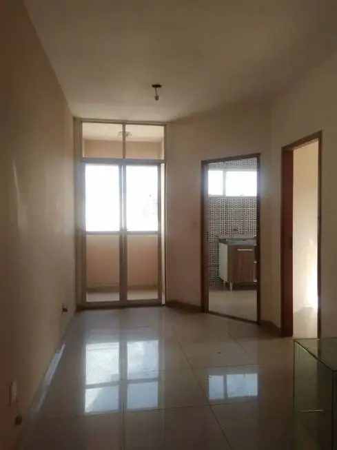 Foto 1 de Apartamento com 3 Quartos para alugar, 60m² em Glória, Contagem