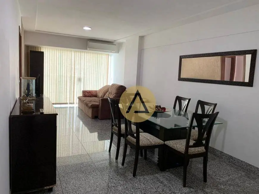 Foto 1 de Apartamento com 3 Quartos à venda, 130m² em Glória, Macaé