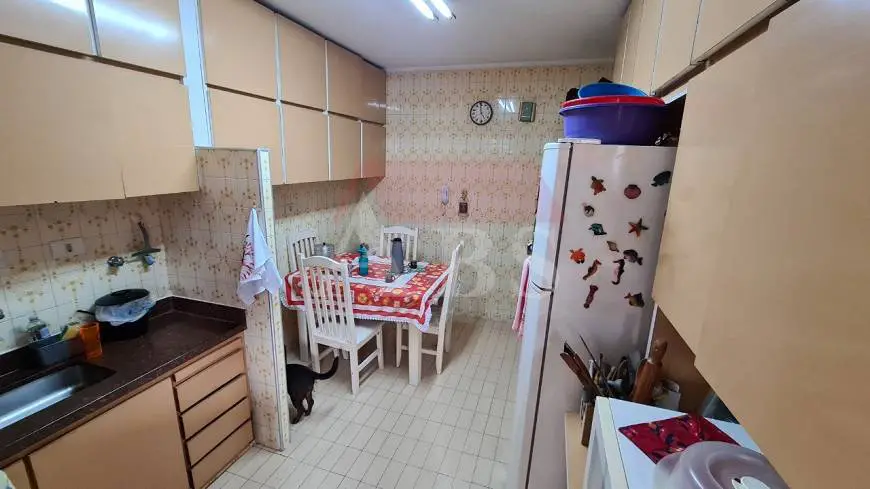 Foto 3 de Apartamento com 3 Quartos à venda, 128m² em Gonzaga, Santos