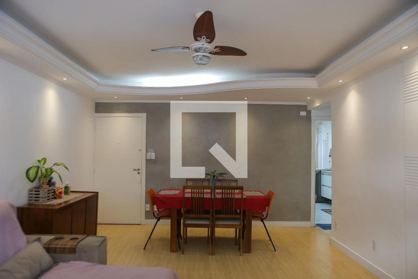 Foto 4 de Apartamento com 3 Quartos para alugar, 130m² em Gonzaga, Santos