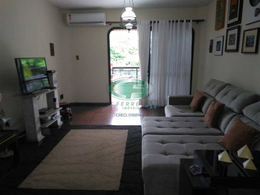 Foto 1 de Apartamento com 3 Quartos à venda, 175m² em Gonzaga, Santos