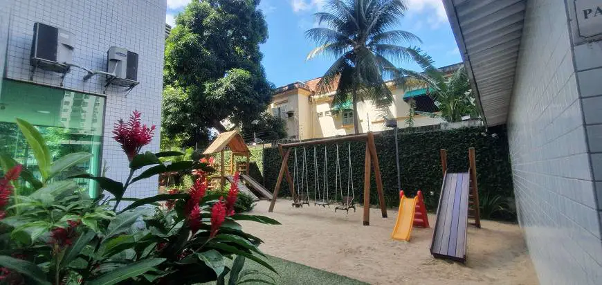 Foto 1 de Apartamento com 3 Quartos para alugar, 75m² em Graças, Recife