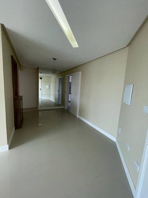 Foto 2 de Apartamento com 3 Quartos à venda, 76m² em Grageru, Aracaju