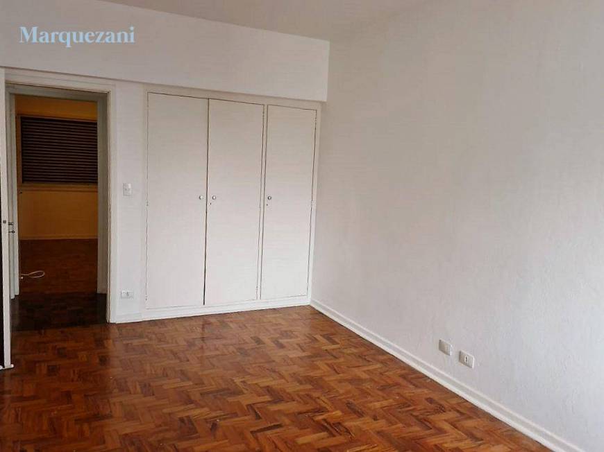 Foto 5 de Apartamento com 3 Quartos para alugar, 128m² em Higienópolis, São Paulo