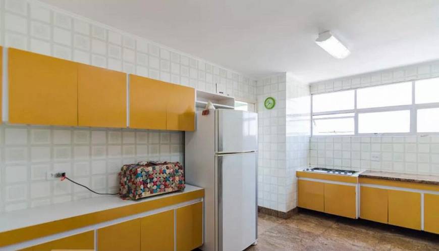Foto 5 de Apartamento com 3 Quartos para alugar, 212m² em Higienópolis, São Paulo