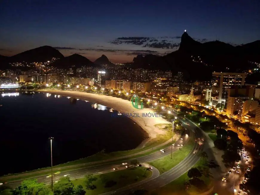 Foto 3 de Apartamento com 3 Quartos à venda, 135m² em Humaitá, Rio de Janeiro