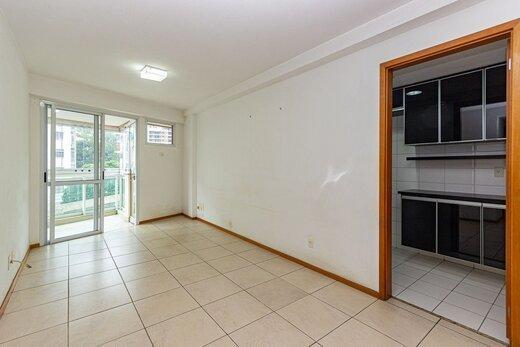 Foto 1 de Apartamento com 3 Quartos à venda, 94m² em Humaitá, Rio de Janeiro