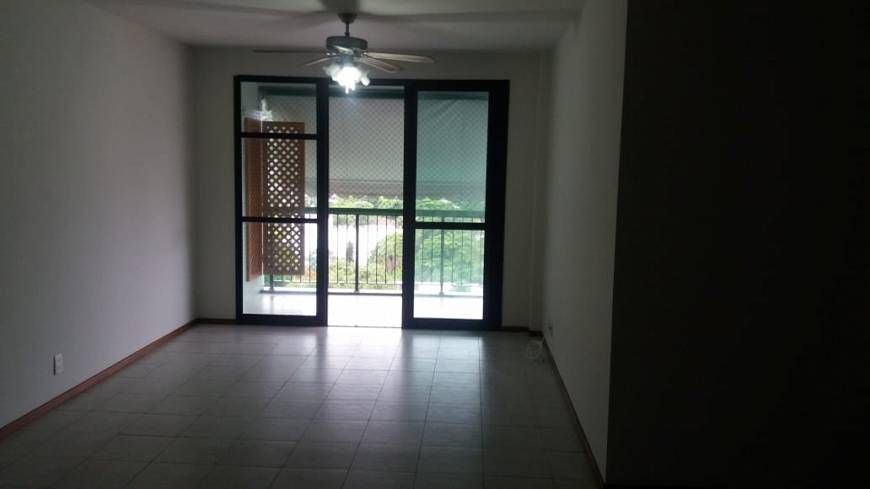 Foto 1 de Apartamento com 3 Quartos à venda, 110m² em Icaraí, Niterói