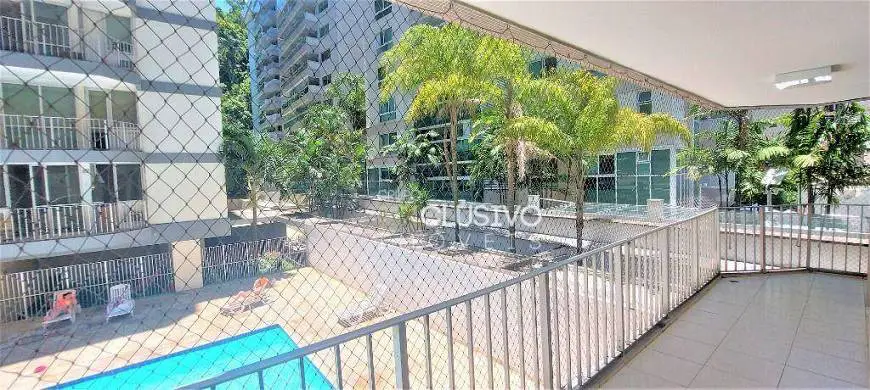 Foto 1 de Apartamento com 3 Quartos para venda ou aluguel, 131m² em Icaraí, Niterói