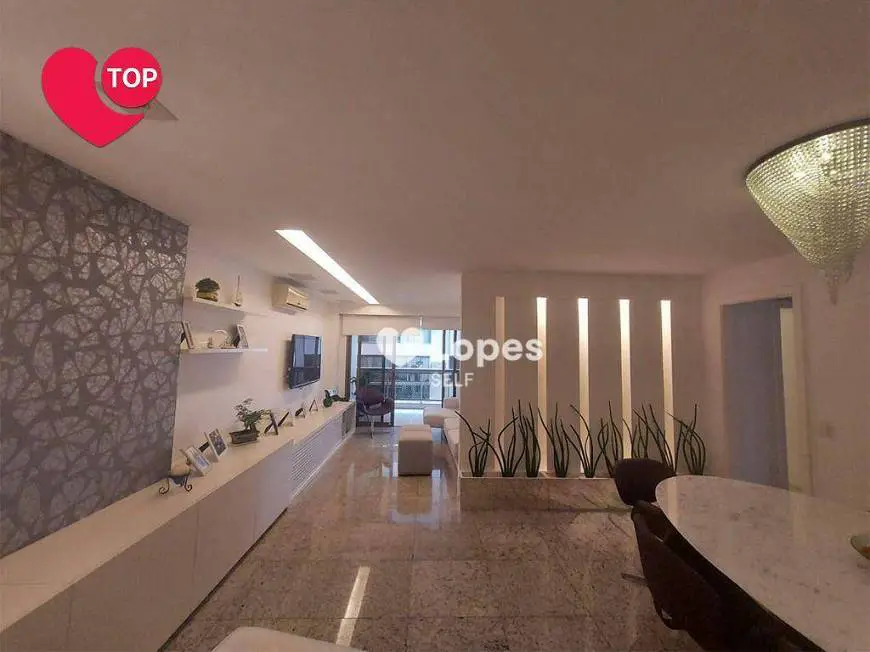 Foto 1 de Apartamento com 3 Quartos à venda, 164m² em Icaraí, Niterói