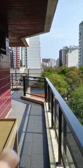 Foto 3 de Apartamento com 3 Quartos à venda, 270m² em Icaraí, Niterói