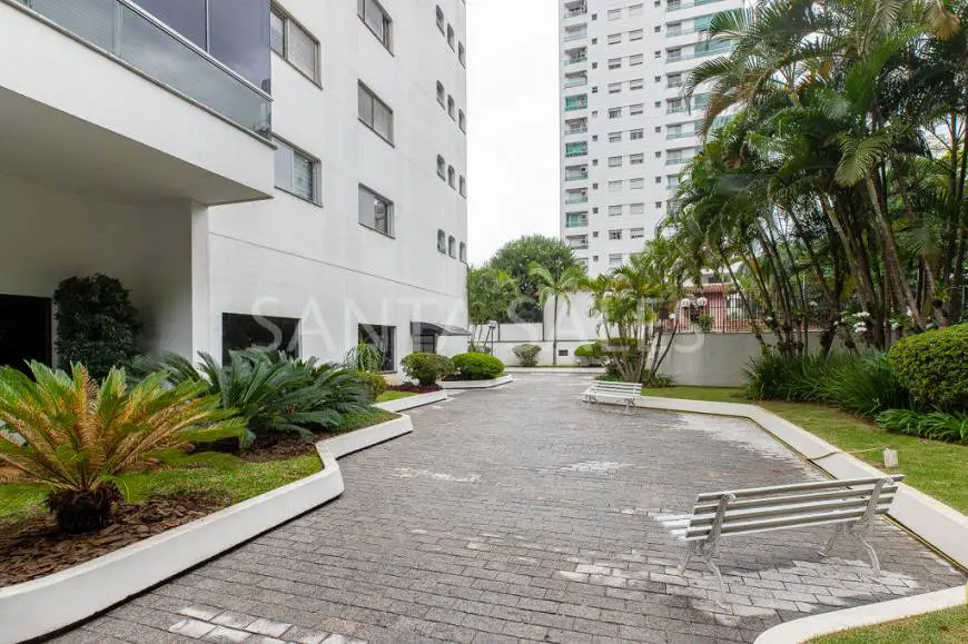 Foto 1 de Apartamento com 3 Quartos à venda, 260m² em Indianópolis, São Paulo