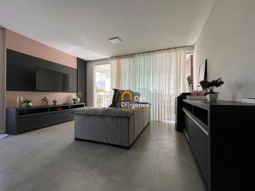 Foto 1 de Apartamento com 3 Quartos à venda, 143m² em Itacolomi, Balneário Piçarras