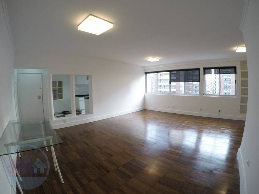 Foto 1 de Apartamento com 3 Quartos para alugar, 100m² em Itaim Bibi, São Paulo