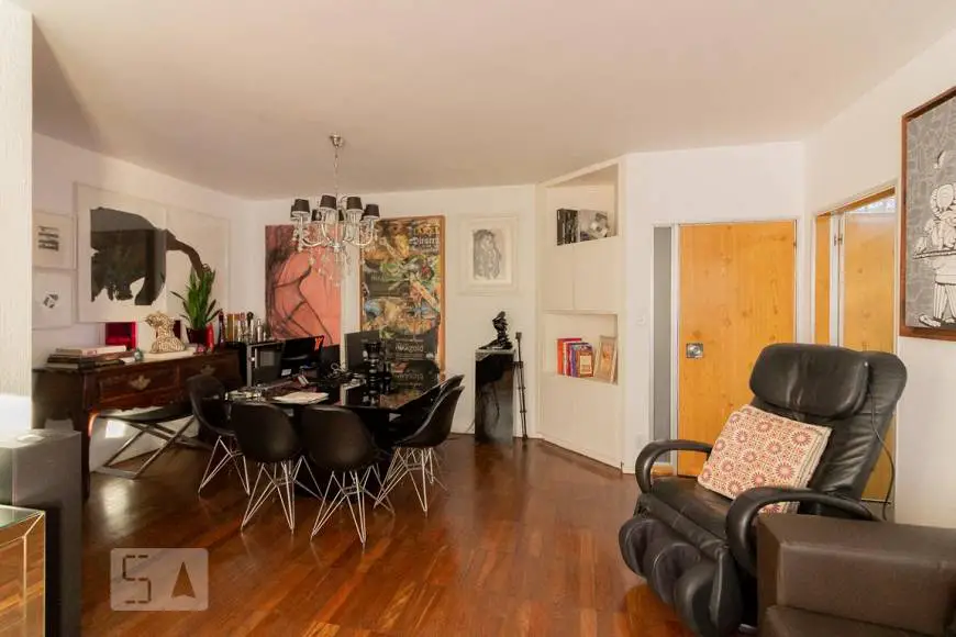 Foto 3 de Apartamento com 3 Quartos para alugar, 130m² em Itaim Bibi, São Paulo