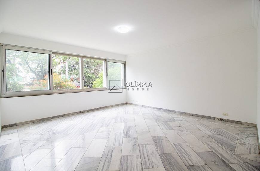 Foto 4 de Apartamento com 3 Quartos para alugar, 152m² em Itaim Bibi, São Paulo
