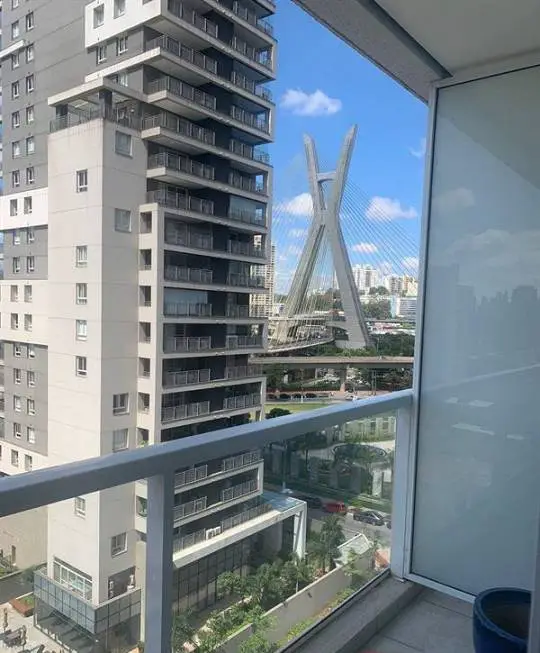 Foto 1 de Apartamento com 3 Quartos para alugar, 170m² em Itaim Bibi, São Paulo