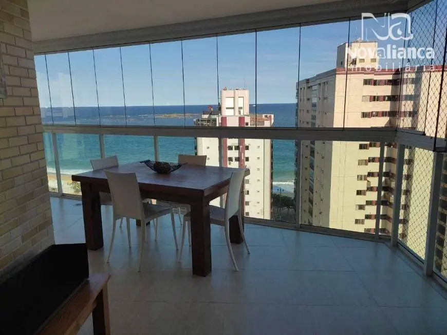 Foto 1 de Apartamento com 3 Quartos para alugar, 168m² em Itapuã, Vila Velha