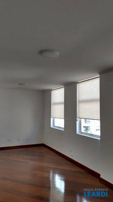 Foto 1 de Apartamento com 3 Quartos para alugar, 153m² em Jardim América, São Paulo