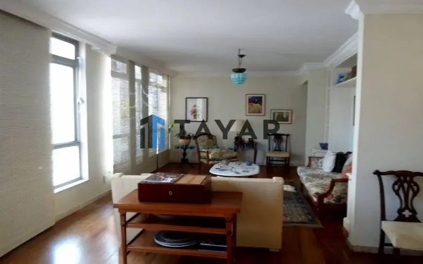 Foto 1 de Apartamento com 3 Quartos à venda, 162m² em Jardim América, São Paulo