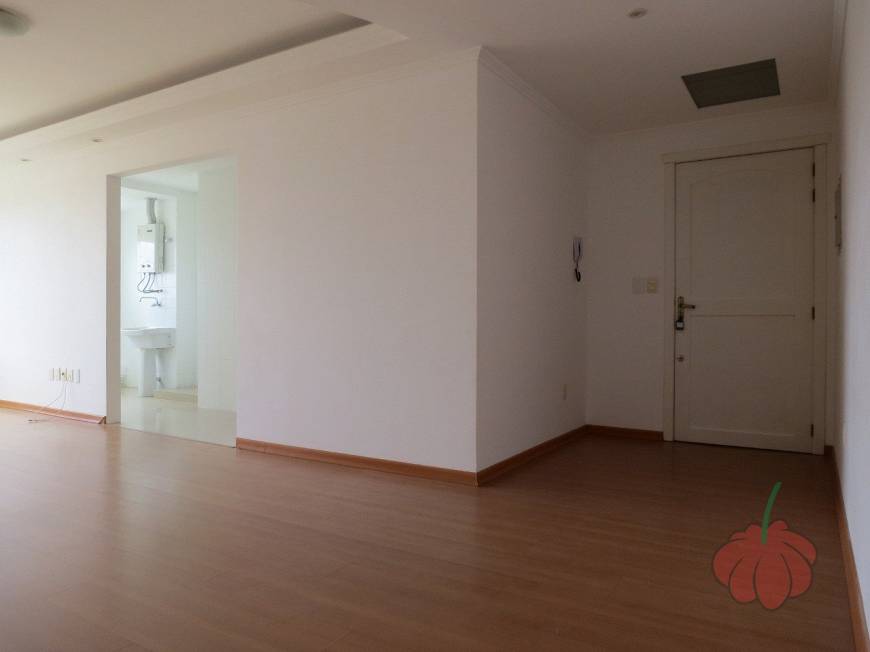 Foto 3 de Apartamento com 3 Quartos à venda, 88m² em Jardim Botânico, Porto Alegre
