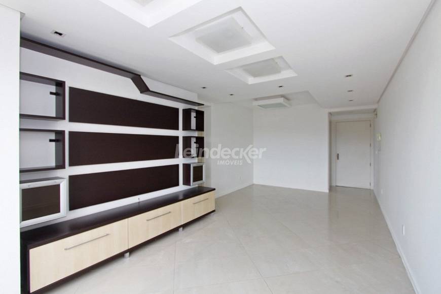 Foto 4 de Apartamento com 3 Quartos à venda, 81m² em Jardim do Salso, Porto Alegre