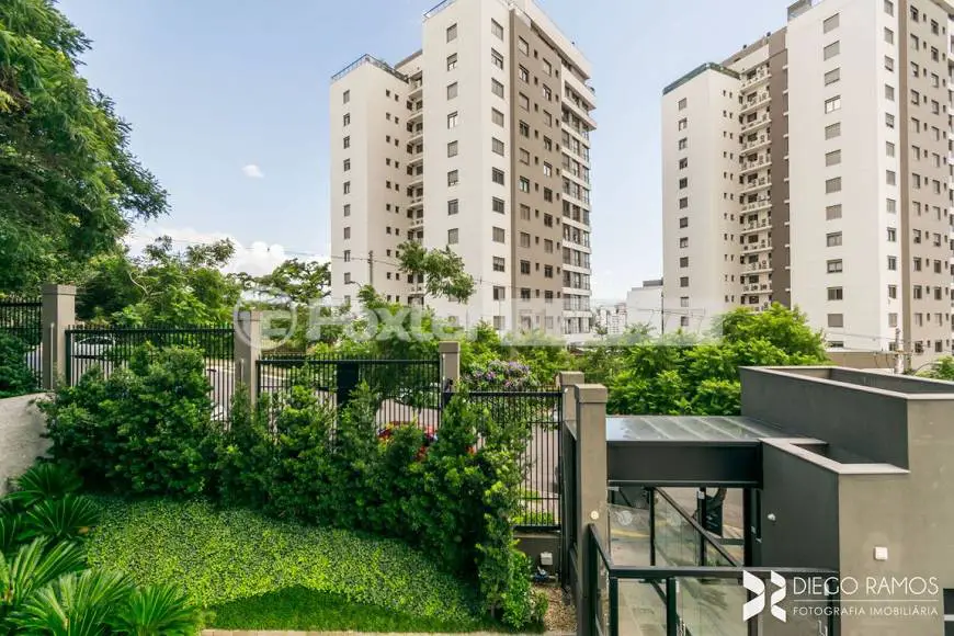 Foto 5 de Apartamento com 3 Quartos à venda, 324m² em Jardim Europa, Porto Alegre