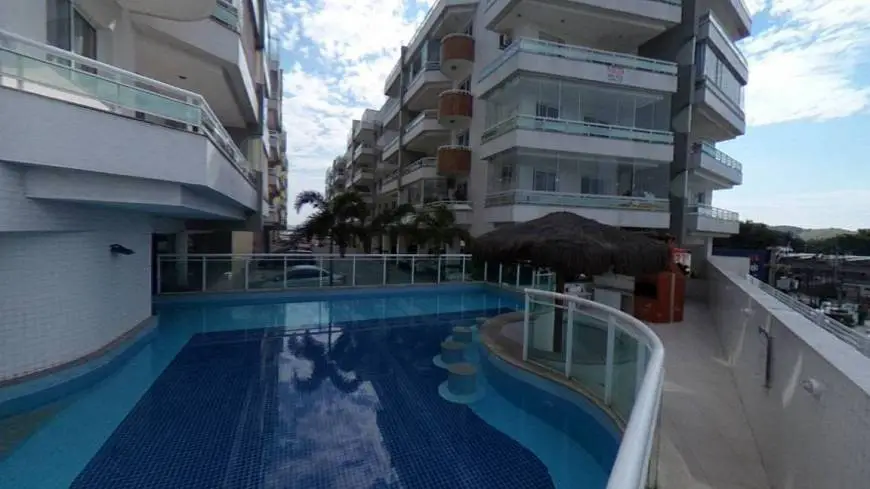 Foto 1 de Apartamento com 3 Quartos à venda, 146m² em Jardim Flamboyant, Cabo Frio